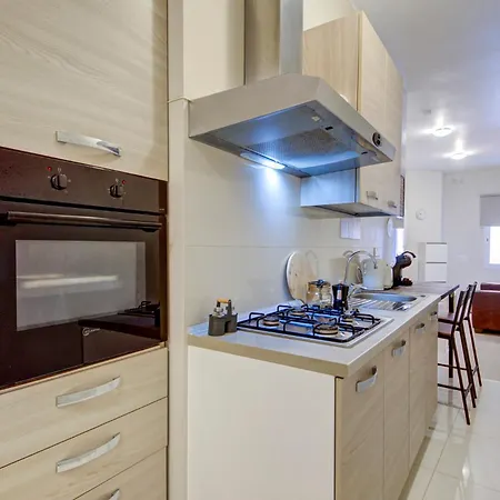 Appartamento Modern 2br Near Ferry With Ac Wifi *