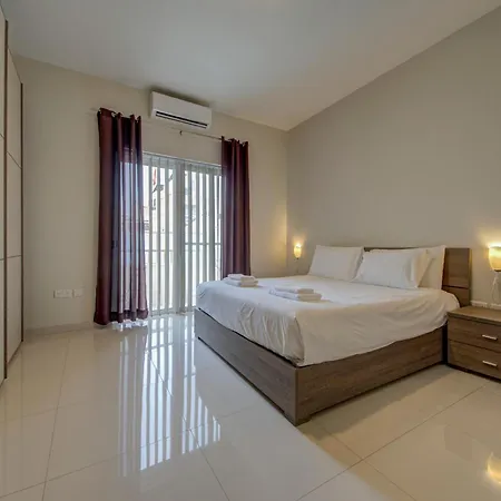 Appartamento Modern 2br Near Ferry With Ac Wifi