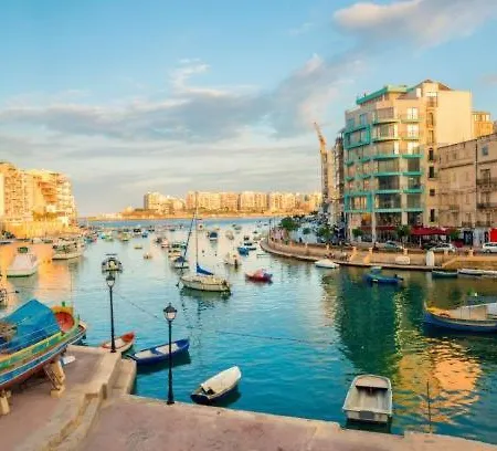 Appartamento Modern 2br Near Ferry With Ac Wifi Sliema